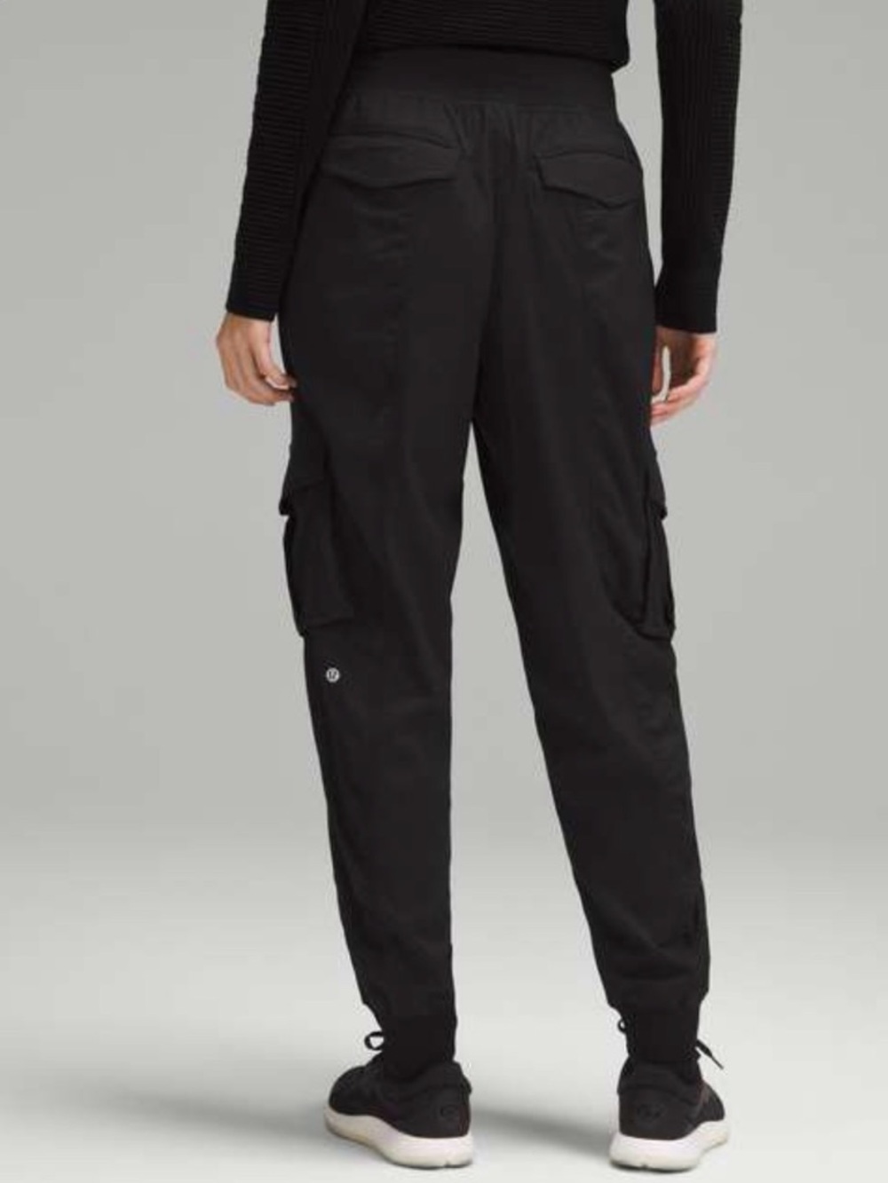 Dance Studio Relaxed-Fit Mid-Rise Cargo Jogger Black Size Medium
